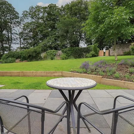 بيت للعطل The Gardener's Retreat *