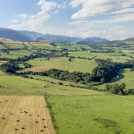 The Gardener's Retreat